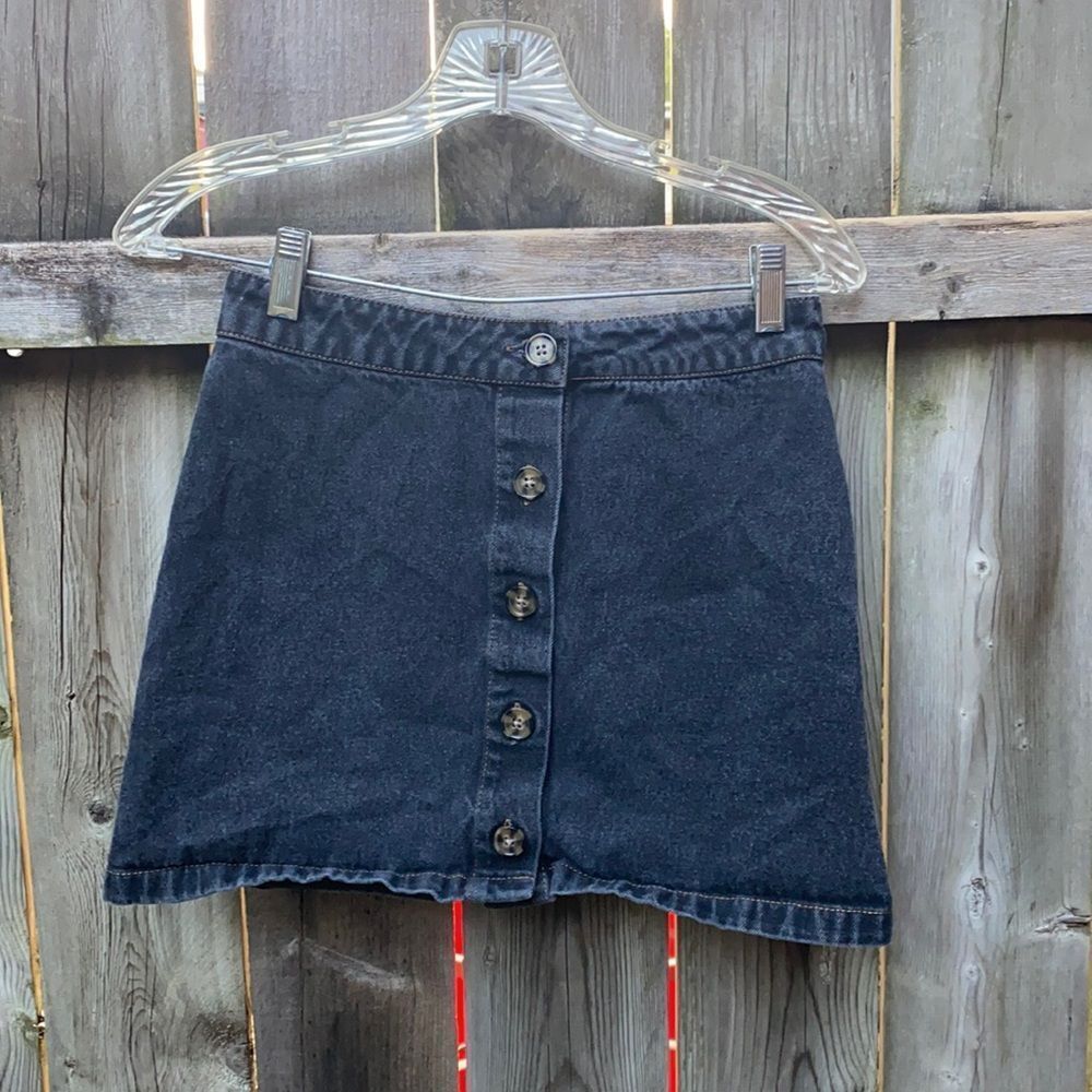 Forever 21 denim skirt sz. S
